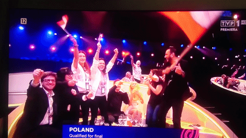 Polska flaga do gory nogami na Eurowizji