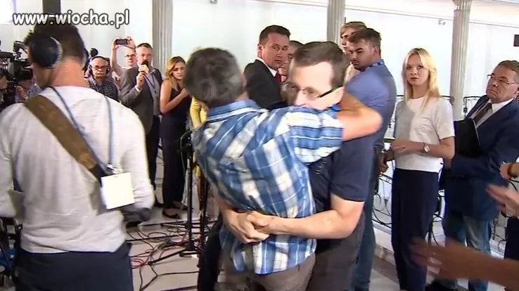 Tak PiS kocha ludzi Tak PiS kocha ludzi